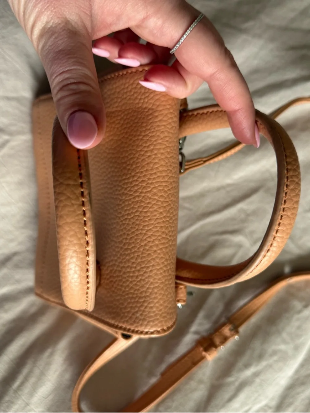 Matt & Nat Crossbody Bag - Picture 2 of 4